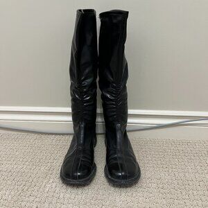 Artica leather boot with heels, 8.5